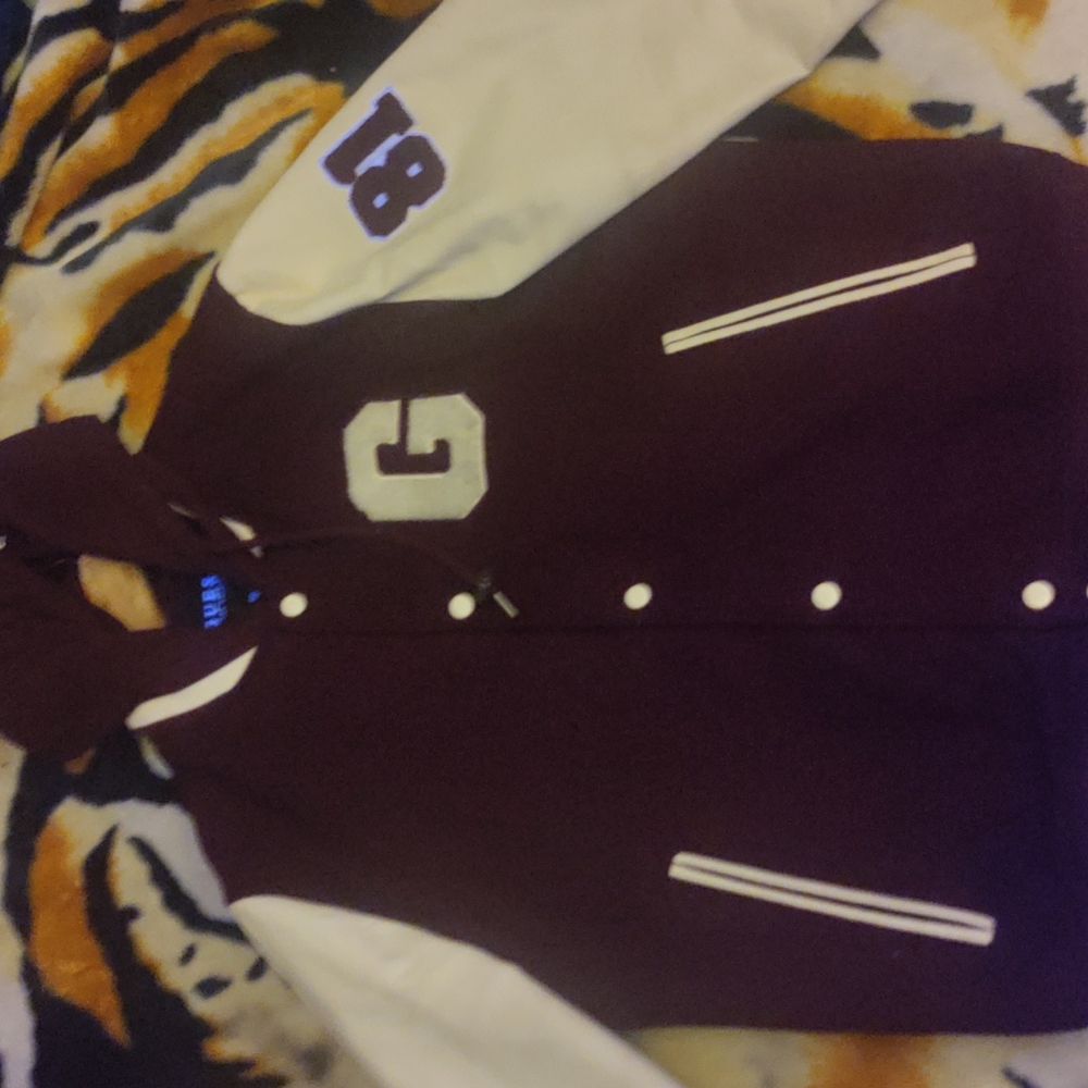 Guess Letterman's - Picture 2 of 2